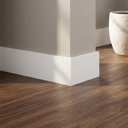 Rodapé Decorativo em Poliestireno Liso 7cm Alta Durabilidade Moderno Barra 1m