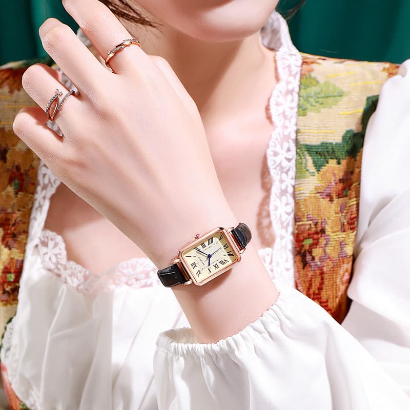 Relógio Feminino Quadrado Elegante Pulseira Couro Quartzo