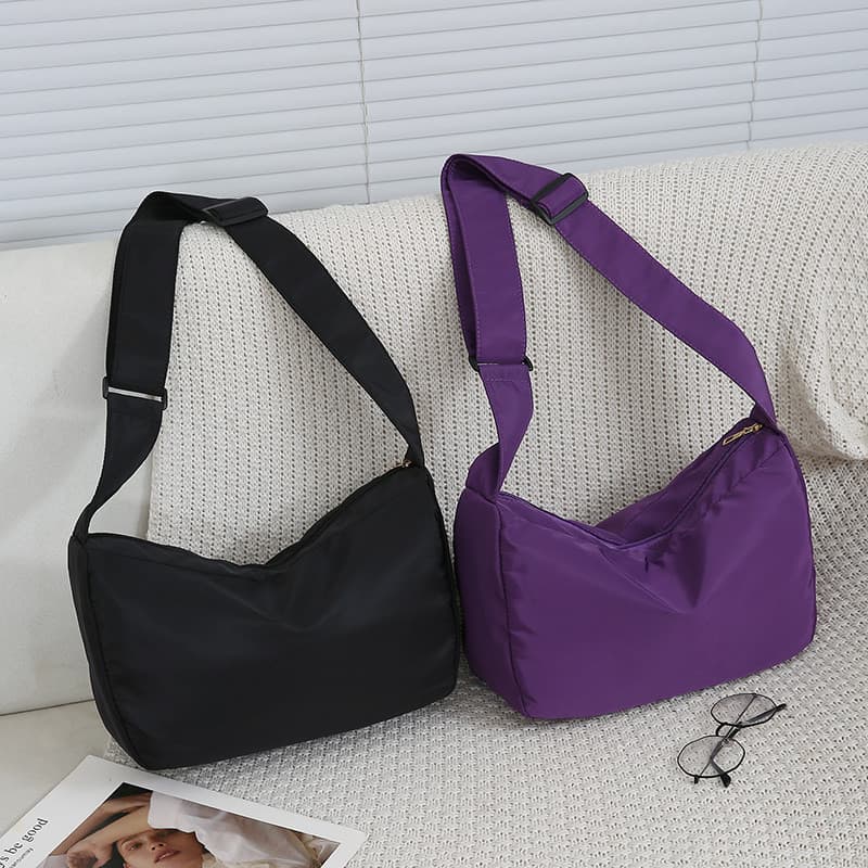 Versão coreana saco de lona do mensageiro saco de pano de náilon leve Oxford pano feminino saco de viagem escalada de mo