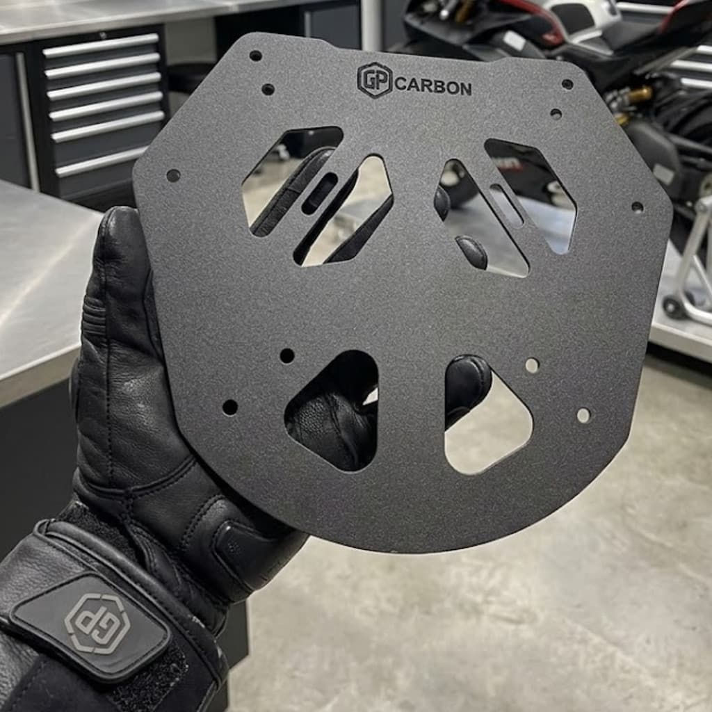 Chapa Suporte Base Givi M5 M5m Preto Modelo Original Alta Durabilidade Para Baú Moto