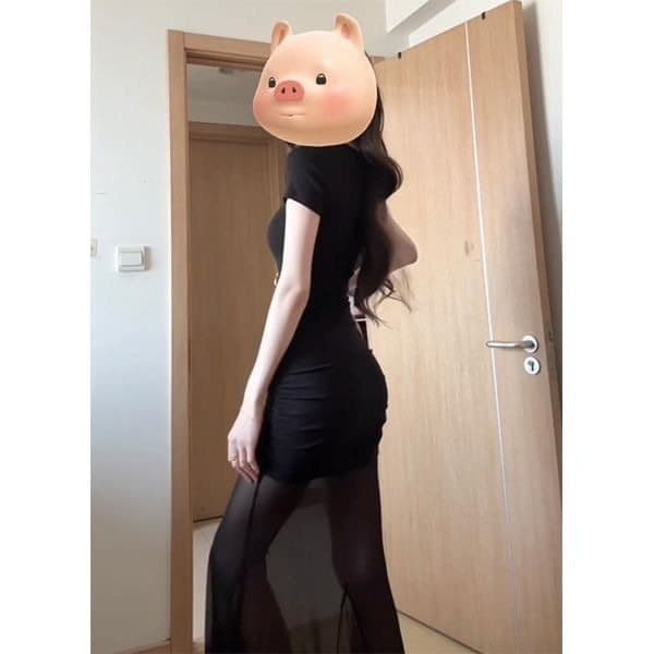 Vestido de costura de gaze preta feminino verão novo estilo Design nicho quente menina temperamento fino ajuste Hip-emba