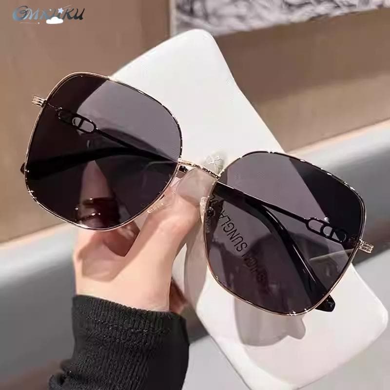 Óculos De Sol Para Mulher Verão UV400 Tons Moda Masculina Dirigir