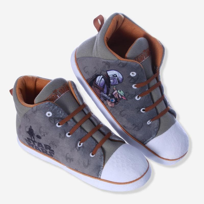 Pantufa Tênis Star Unissex Mandalorian e Grogu licenciada