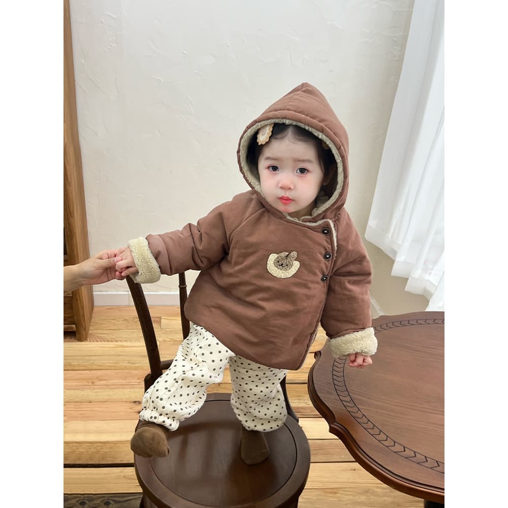 Terno de bebê estilo inverno