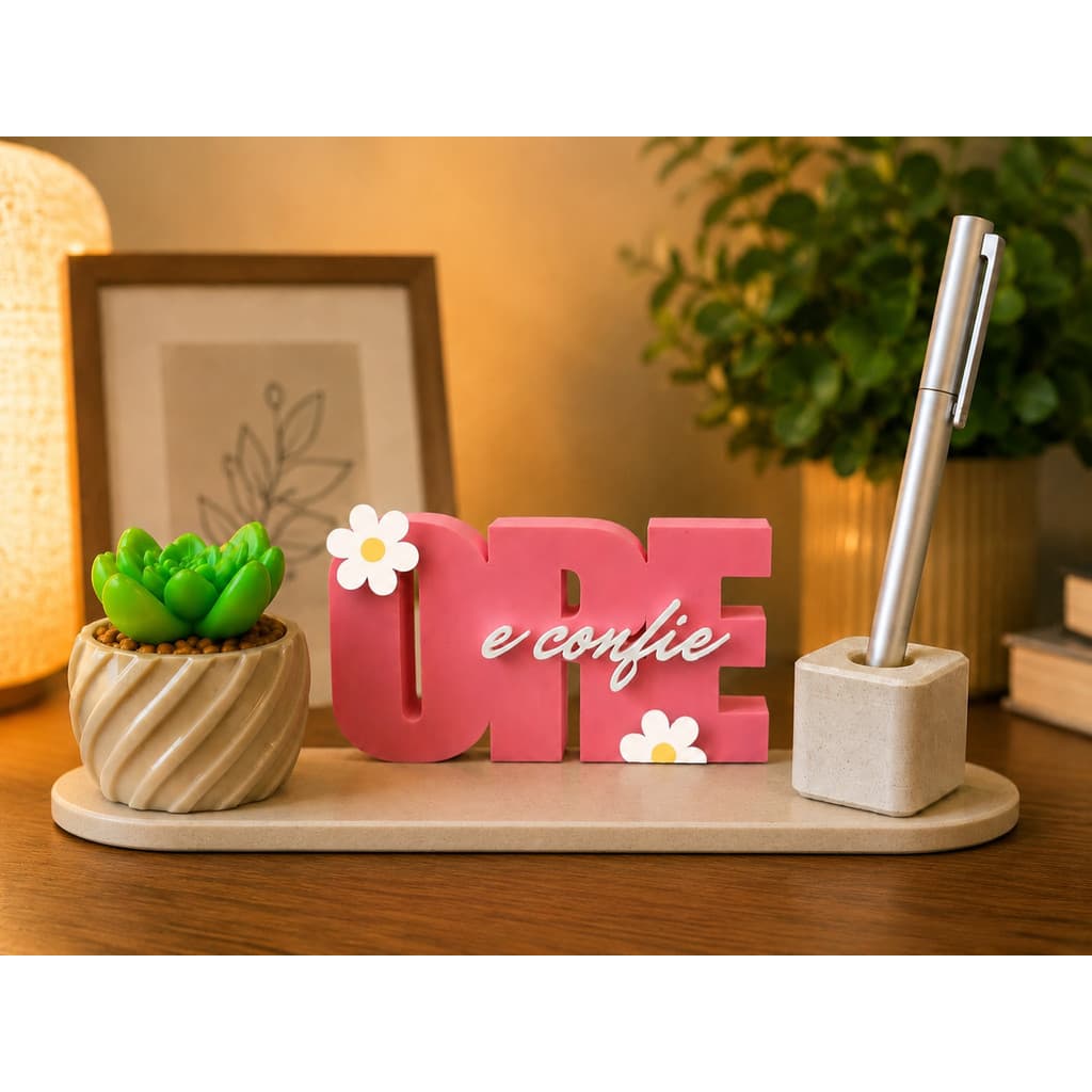 Kit Cantinho de Oração Ore e Confie com Porta Caneta e Suculenta Decoração Cristão