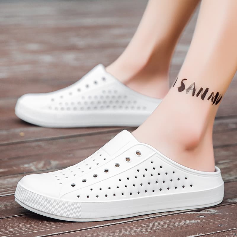 Buraco sapatos masculinos exterior Wear 2026 novo estilo sandálias sola macia desodorante respirável casal preguiçoso sa