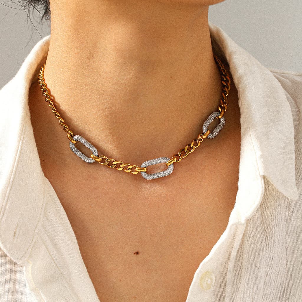 Senhoras colar de aço inoxidável banhado a ouro 18K cheio de diamante zircão cor combinando corrente cubana não-desbotam