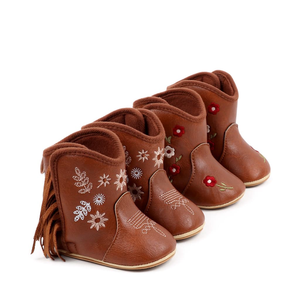 Botas de bebê de inverno quentes à prova d'água bordadas com borla sapatos de bebê para crianças internas