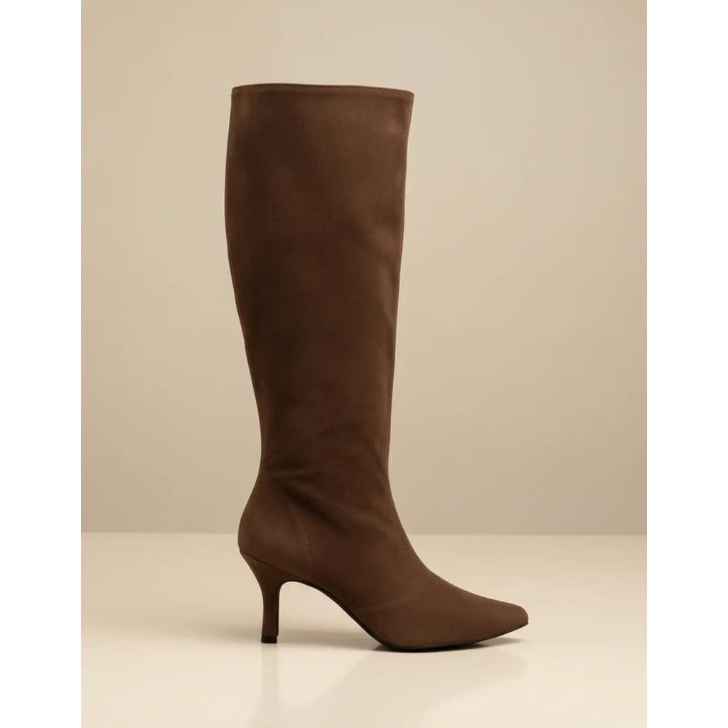 Bota Feminina Salto Fino Cano Longo Camurça Marrom 17005