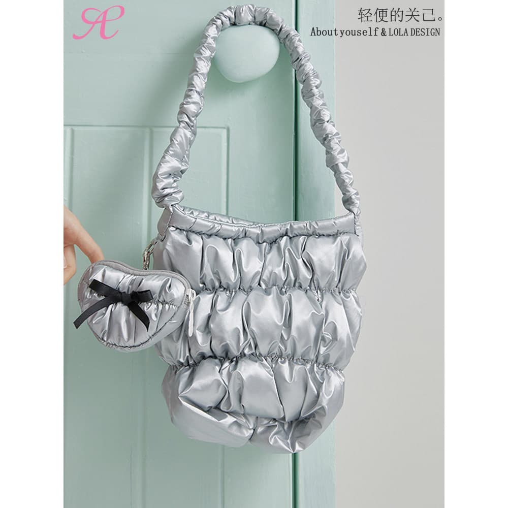 Guanji & Lola Bow Leve Nuvem Balde Bolsa Menina Bolsa Verão High-End Nicho Bolsa de Ombro