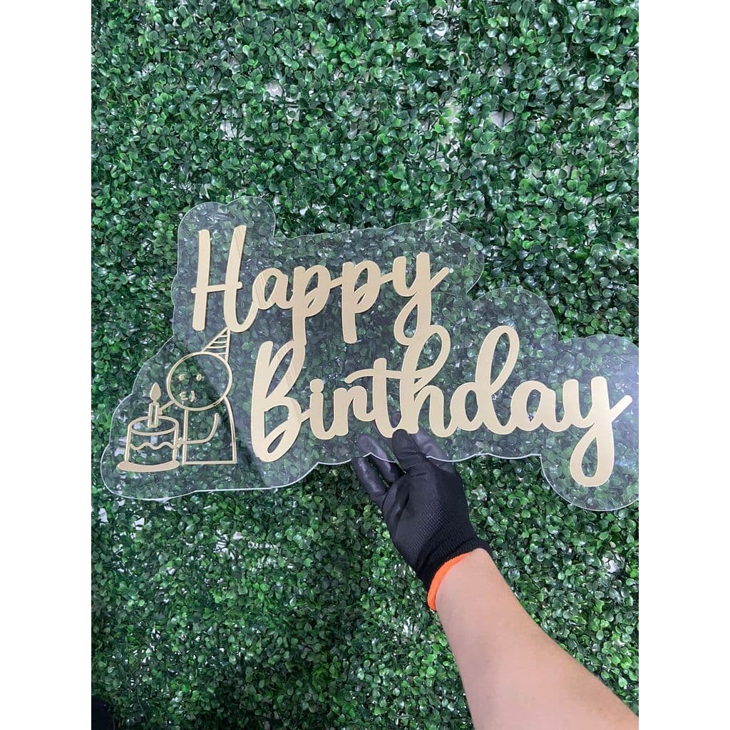 Placa Acrílico Premium "Happy Birthday" | Boneco + Bolo Dourado | Decoração Festa Aniversário Luxo