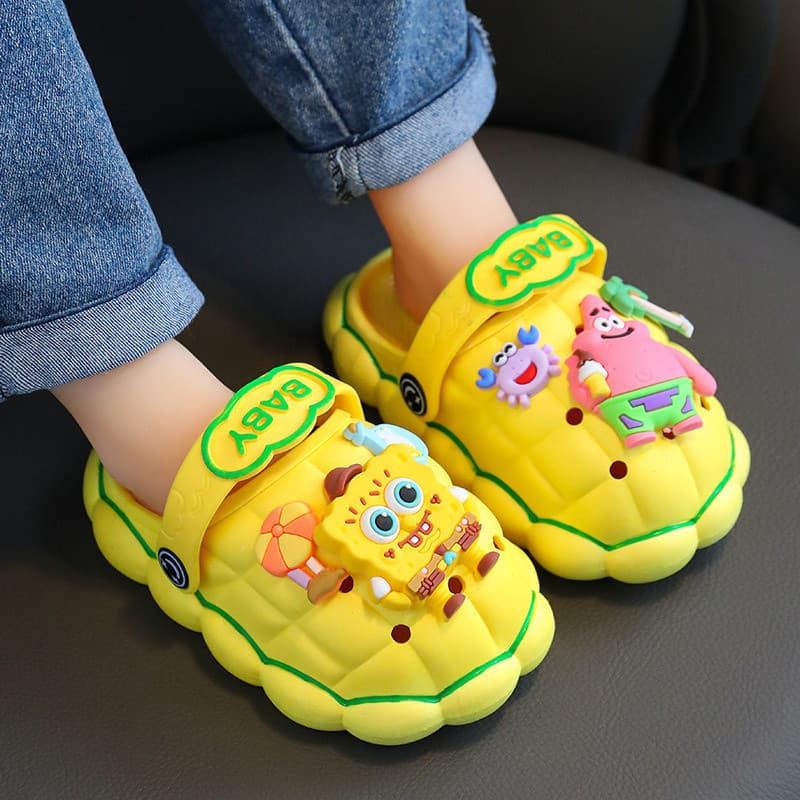 Chinelos de Banho Infantis/Sandálias para Crianças/Design do Bob Esponja/Para Meninos e Meninas Sola H8L6