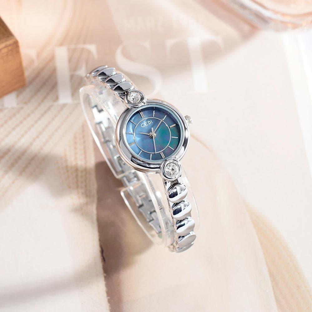 Gody Light Luxo High-End Feel Fritillary Fritillary Relógio Feminino Nicho de Alta Aparência À Prova D 'Água Requintada