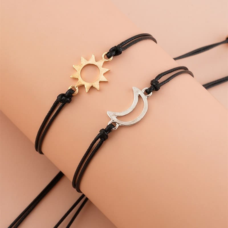 Colar Moderno Com Pingente De Lua Para Mulheres – Gargantilha E Minimalista Em Camadas Uso Diário/Festa