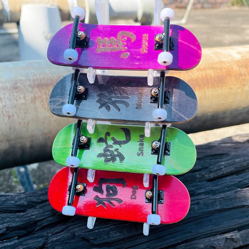 32mm Dedo Profissional Skate maple Placa Larga Suporte De Eixo Único Brinquedo De Roda De Rolamento