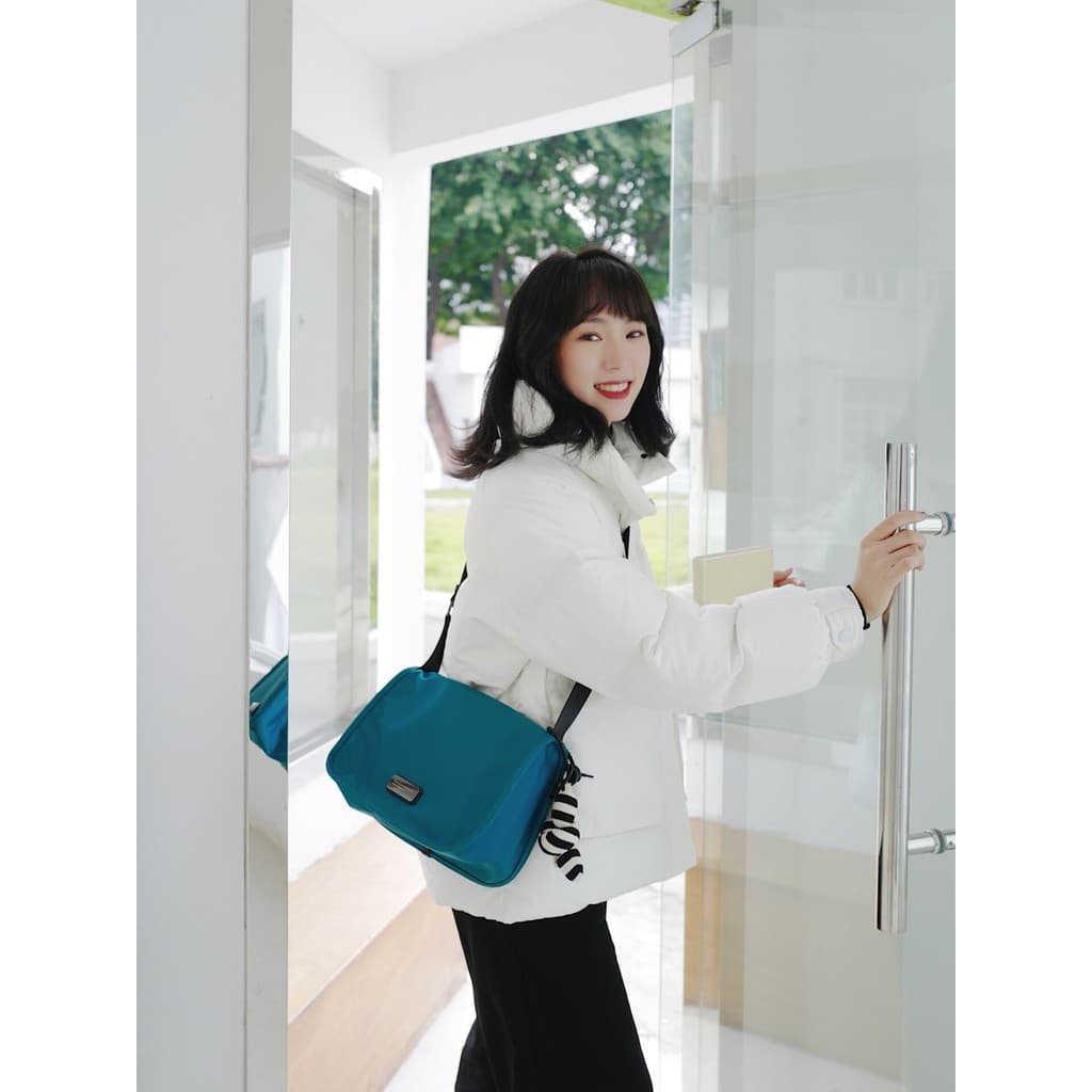 Fanhua sussurro moda juventude ampla saco do mensageiro feminino All-Match bolsa de ombro luz Casual estilo simples náil