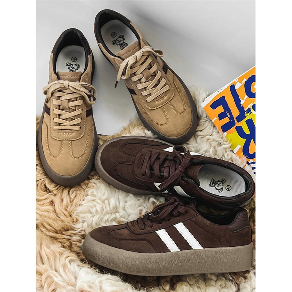 Sapatos de treinamento alemão masculino 2026 novo estilo Retro couro de sola grossa Casual marrom nicho Forrest Gump juv