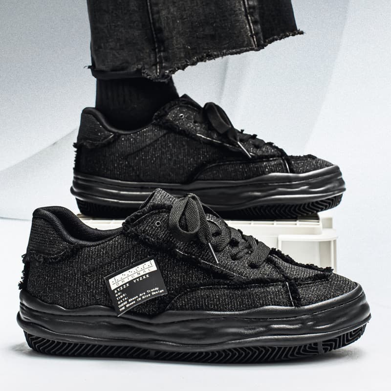 Estação europeia sapatos masculinos de lona 2026 novo estilo Street Wear High-End esportes casuais tênis dissolvidos sap
