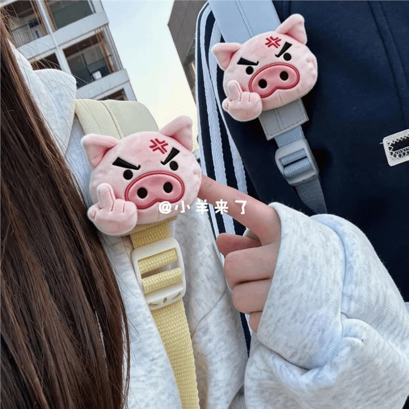 Dedo destacável magnético bonito Zaemon Piggy mochila de pelúcia alça de ombro broche boneca pingente boneca