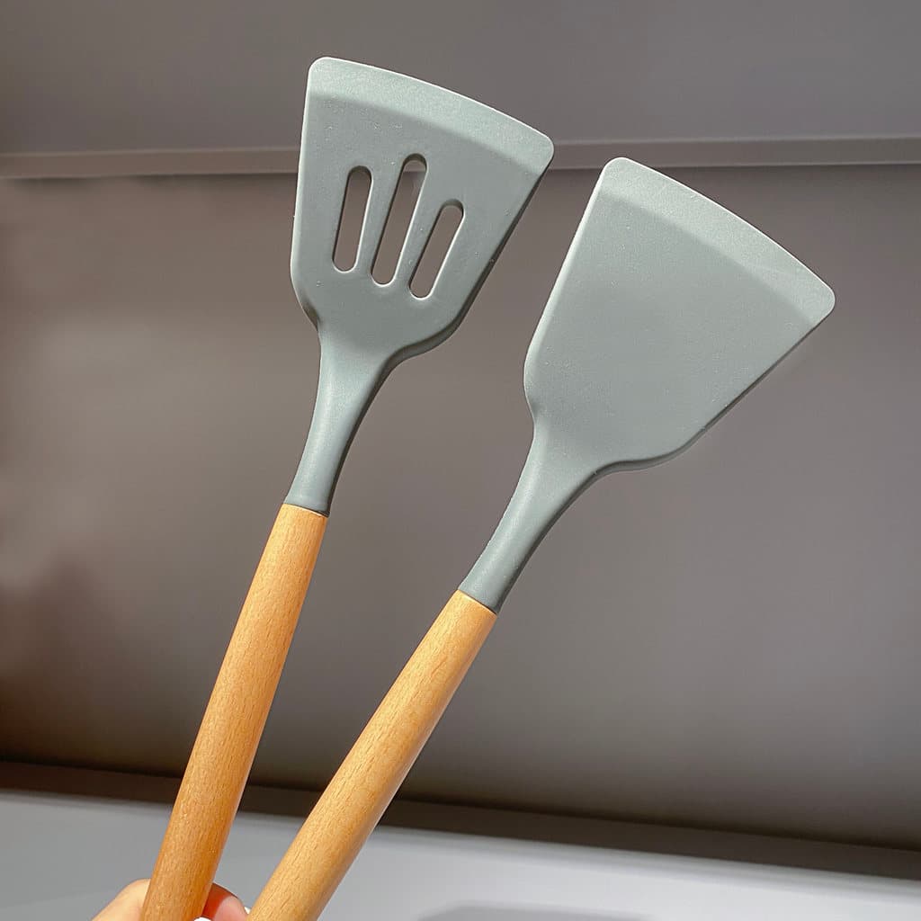 Panela antiaderente dedicada com cabo de faia, espátula de Silicone macio para fritar, espátula de drenagem, não machuca