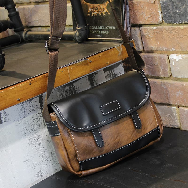 Moda na moda masculina única Horizontal Crossbody saco Commuter Casual bolsa de ombro versão coreana moda mensageiro sac