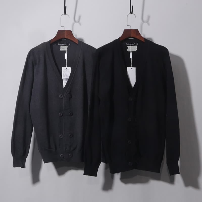 Y44-4 48071 Cardigã masculino de malha com decote em V e trespassado