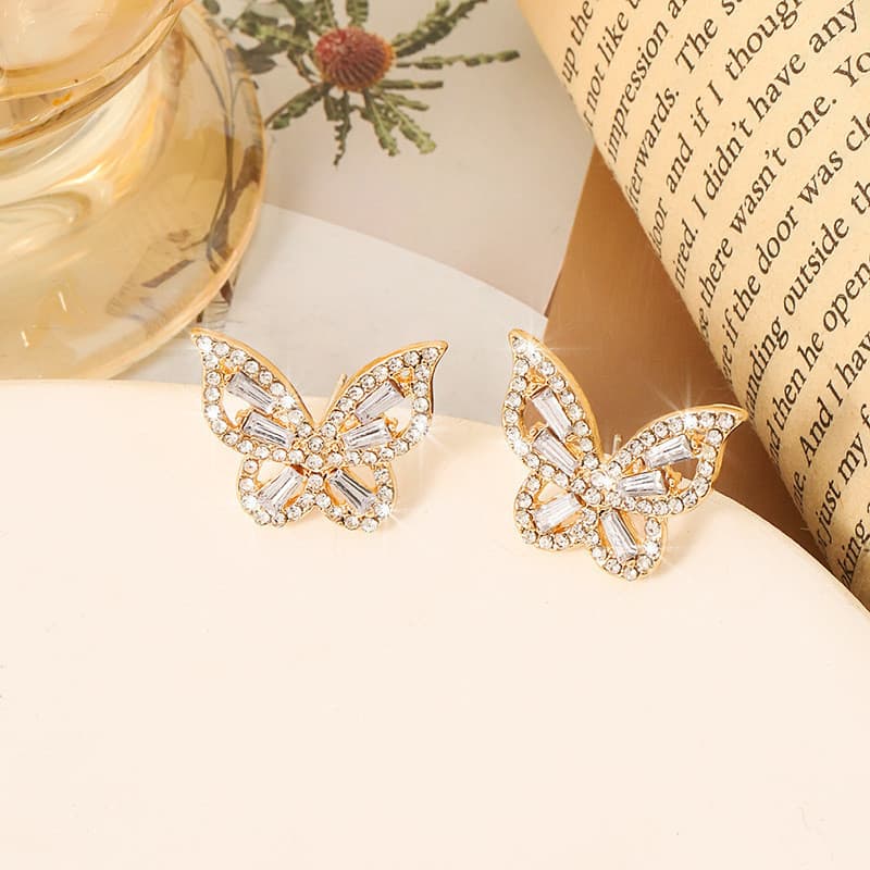 [Estoque pronto] Brincos retrô ocos de borboleta, elegantes, leves, luxuosos, cravejados de diamantes, moda exclusiva, b