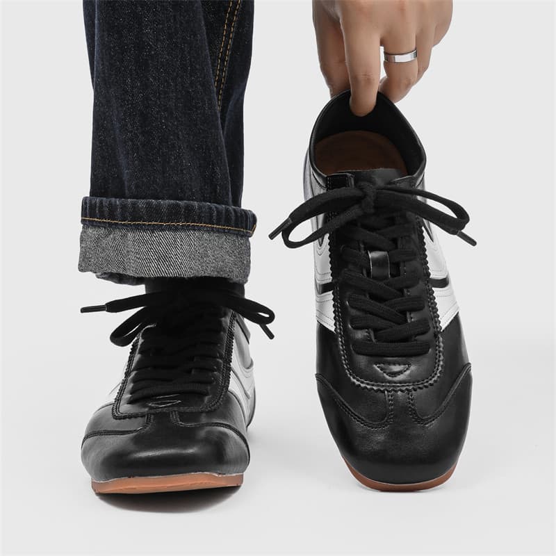 Sapatos de treinamento alemão masculino 2025 novo estilo verão respirável couro genuíno sola macia Forrest Gump sapatos