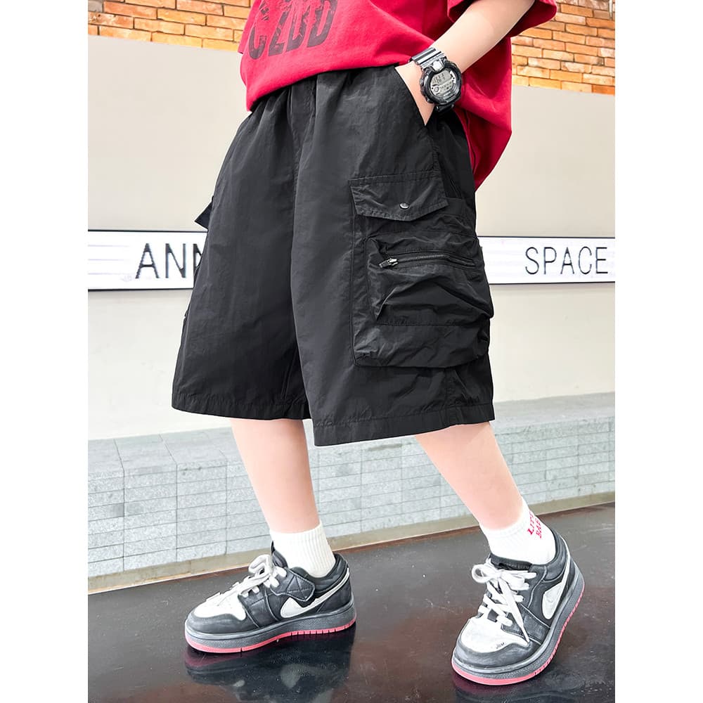 Roupas infantis meninos roupas de verão Shorts 2026 novo estilo calças de verão médio grande meninos verão estilo fino m
