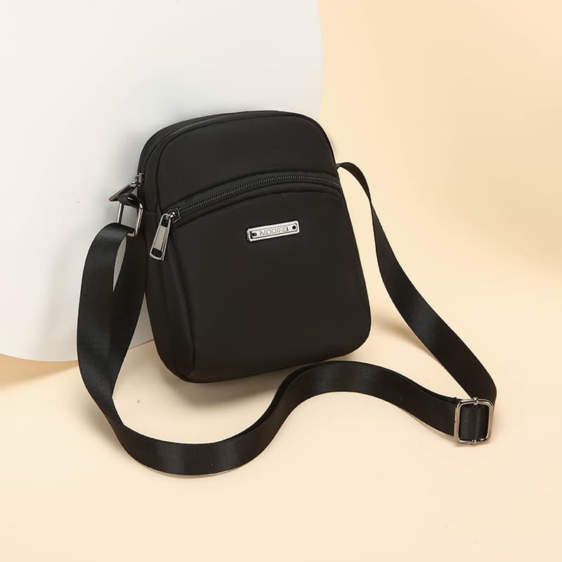 2025 Novo Estilo Moda Leve Bolsa de Ombro Pequena Verão Caminhada Casual Bolsa Mensageiro Multicamadas Bolsa para Celula