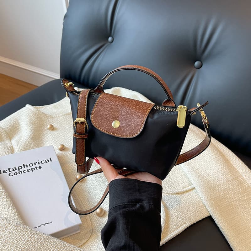 Bolsa Transversal Dumpling – Mini bolsa de designer para mulheres, equipada com alça de ombro ajustável, adequada para t