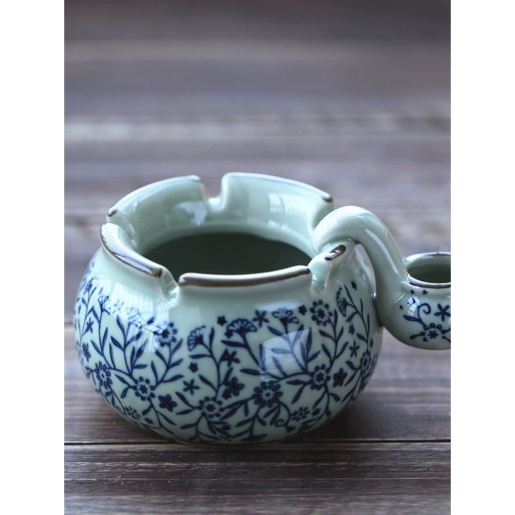 Estilo japonês quatro estações Retro Underglaze cor pintado à mão azul branco cerâmica com pia cinzeiro cinzeiro cinzeir