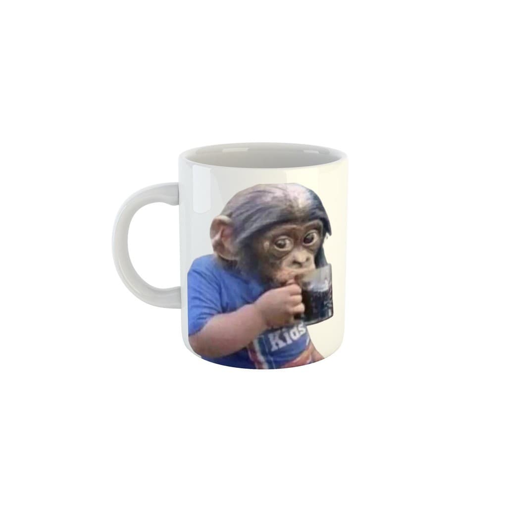Caneca Meme Macaquinho bebendo Café
