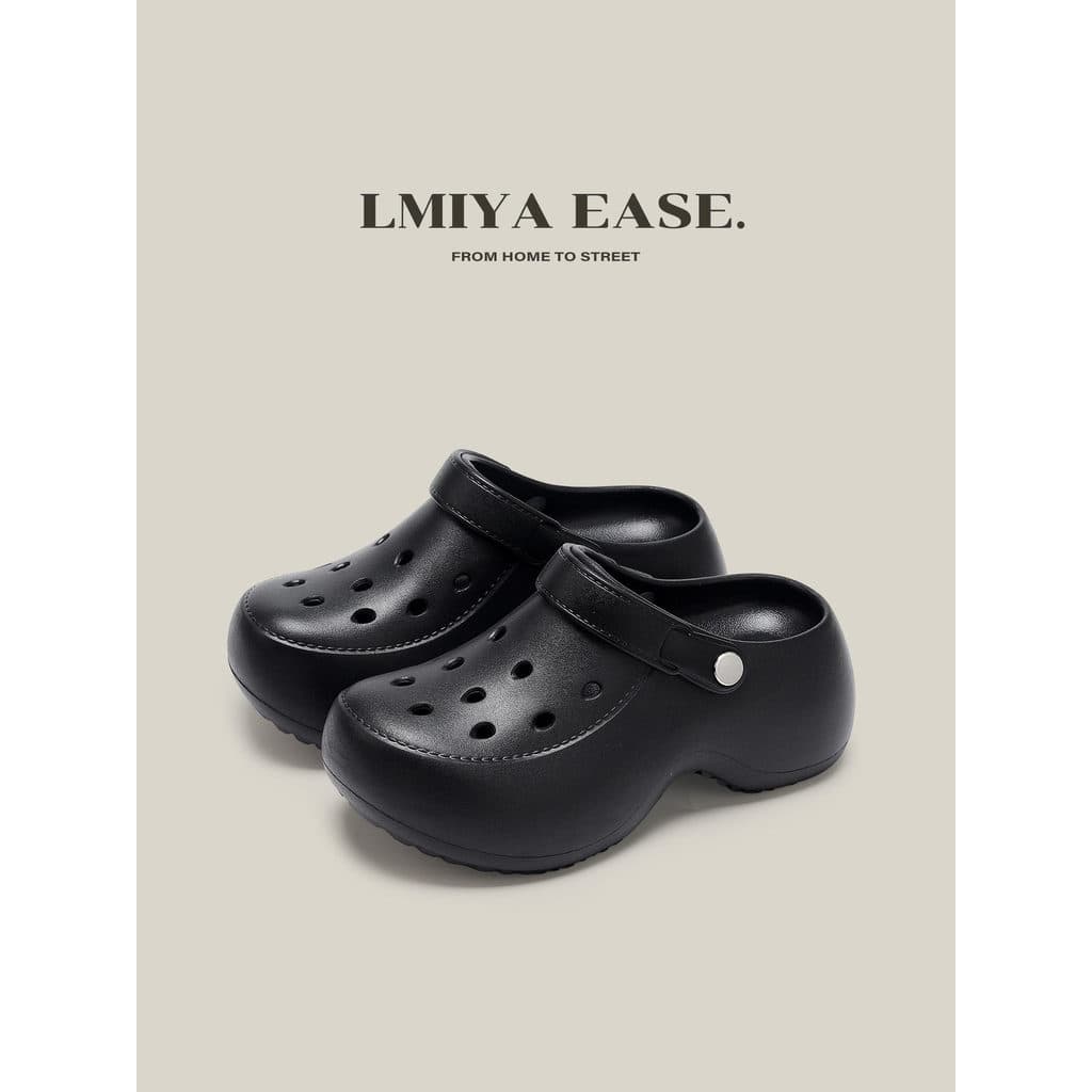 Sapatos de sola grossa aumentando buraco feminino antiderrapante pisando na merda sentindo férias 2026 novo estilo verão