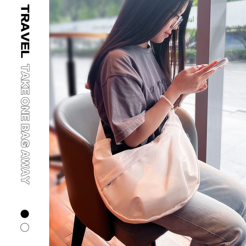 Bolsa de ombro de grande capacidade feminina novo estilo moda Commuter primavera verão Casual All-Match simples sacola d