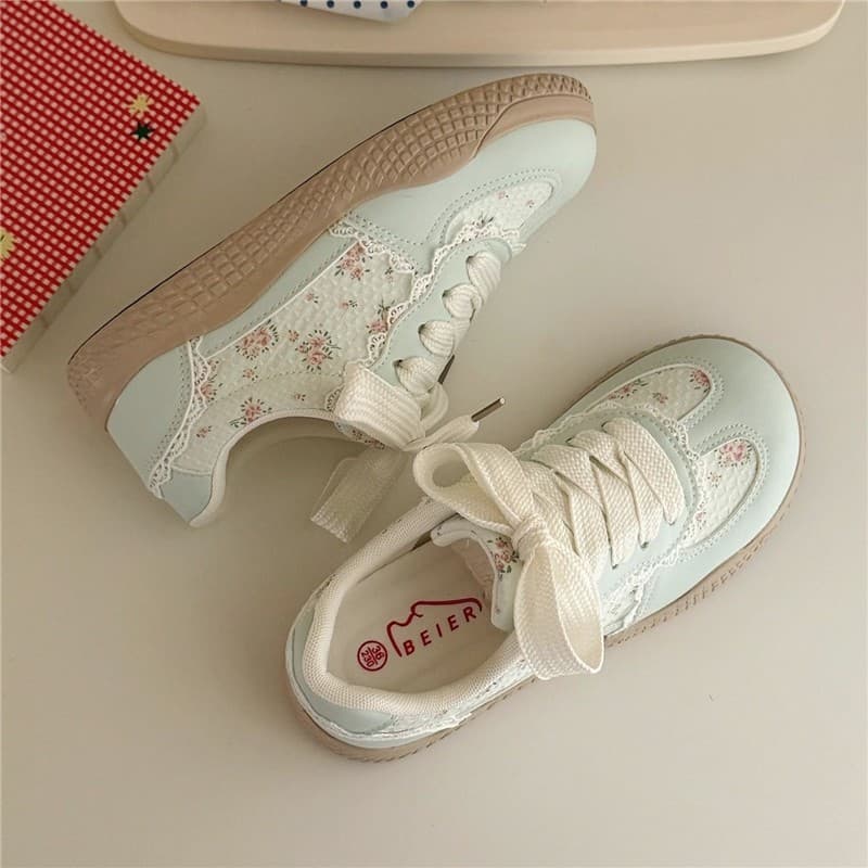 2026 verão novo estilo Wasteland estilo estilo coreano respirável tênis feminino de sola grossa All-Match sapatos chci s