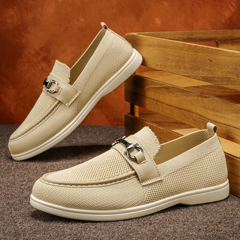 2026 primavera verão novo estilo ervilhas sapatos masculinos malha respirável mocassins finos malha masculina sola macia