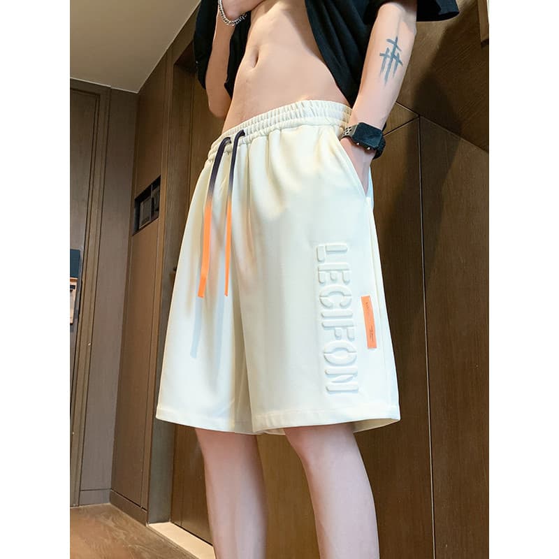 Calções respiráveis de seda gelo masculino verão Street Wear carta em relevo cinco pontos calças casuais homens jovens c