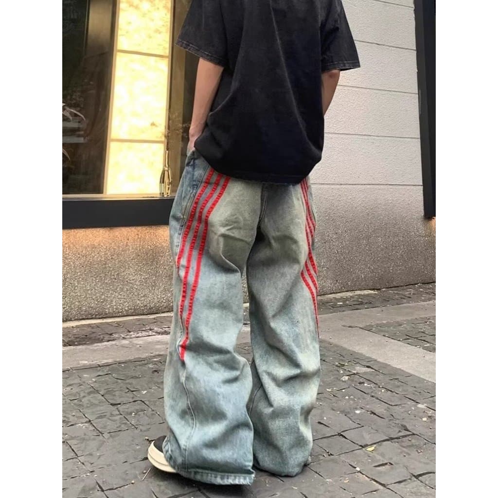 2025 estilo Hong Kong novo estilo azul claro Jeans de perna larga masculino High Street fino ajuste mais magro olhar con