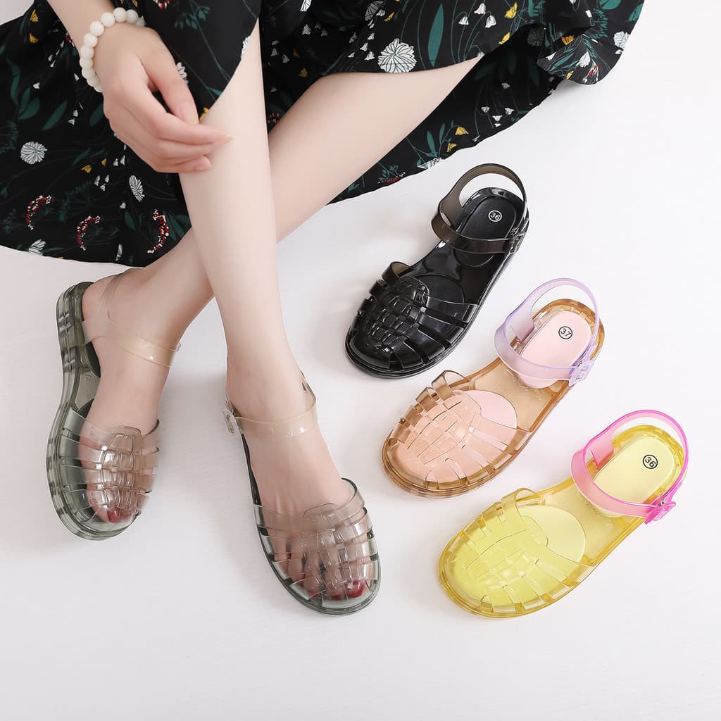 T Trendy Jelly Shoes Toe-Covered Sandálias Mulheres Transparente Sola Macia Oca Praia Sandálias Planas