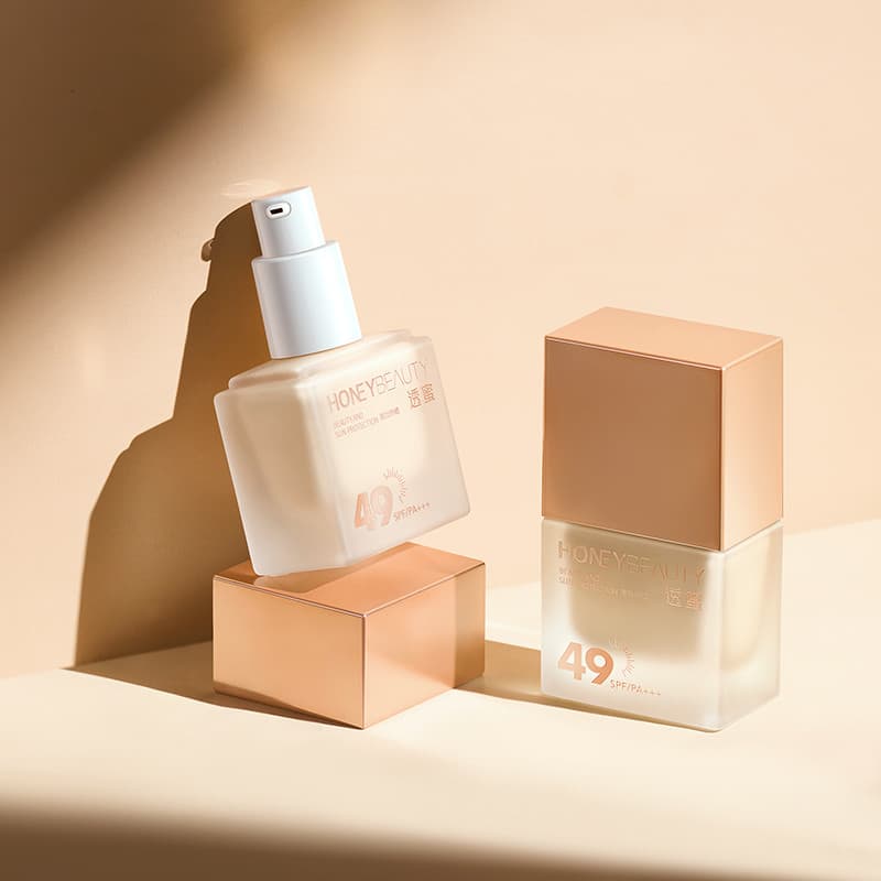 Translúcido mel protetor solar base líquida maquiagem corretivo luz corretivo hidratante de longa duração bb creme SPF49