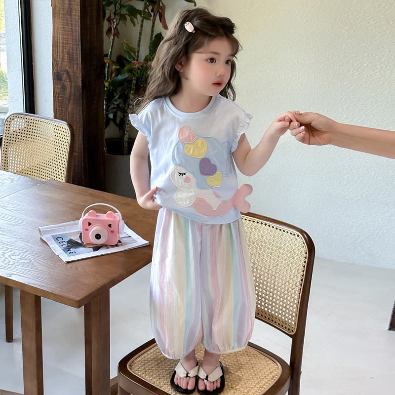 Meninas ternos de verão 2026 novo estilo das crianças dopamina Mosquito calças terno de duas peças menina bebê roupas de