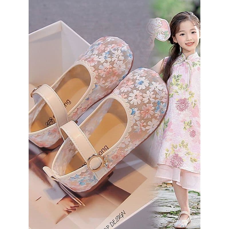 Meninas pequenos sapatos de couro verão novo estilo malha respirável menina princesa sapatos novo estilo chinês bordado