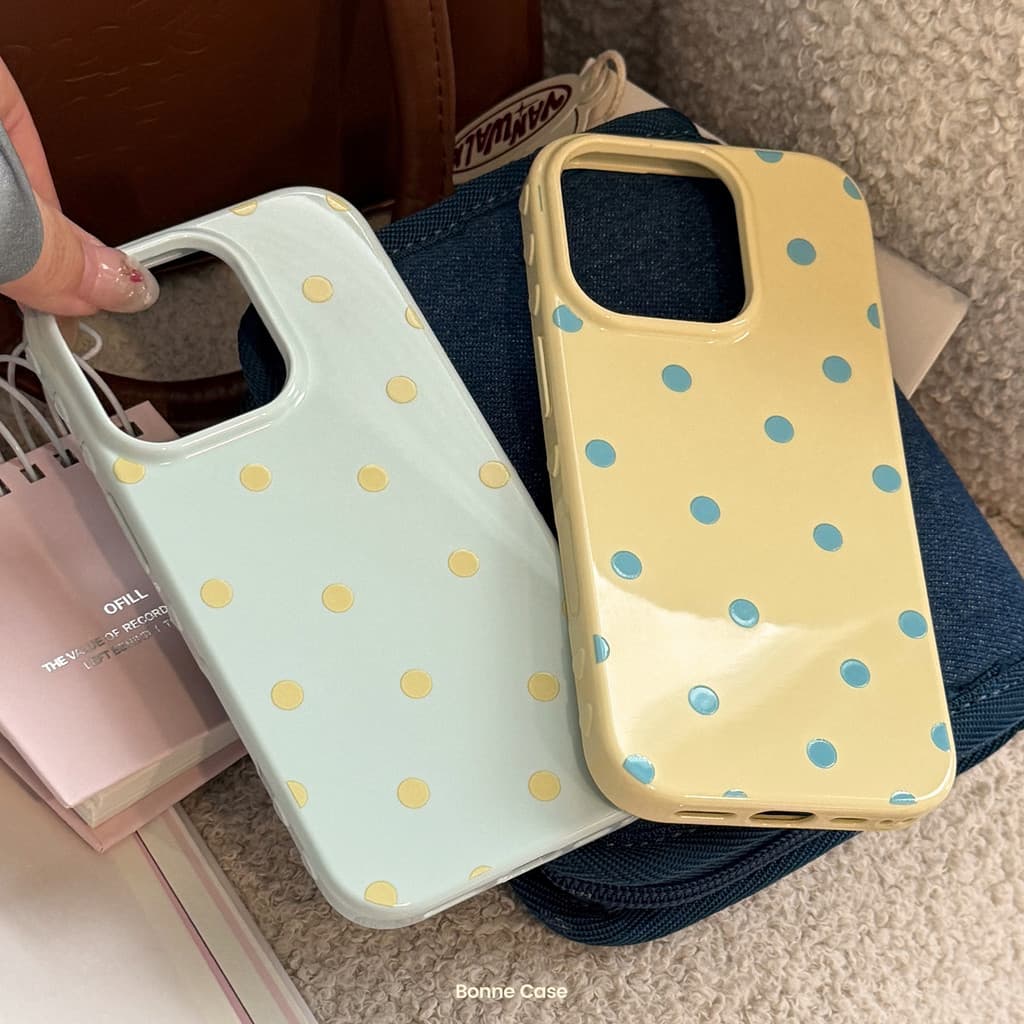 Capa de telefone pequena de bolinhas frescas Apple 17 iphone16pro max adequada para 1213 simples estilo ins 15