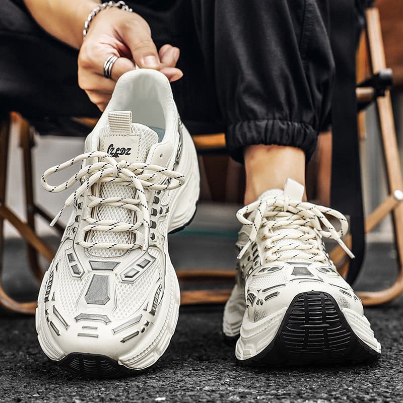 Sapatos de papai de sola grossa masculino Street Wear mais gordura mais estudante sapatos masculinos outono malha respir