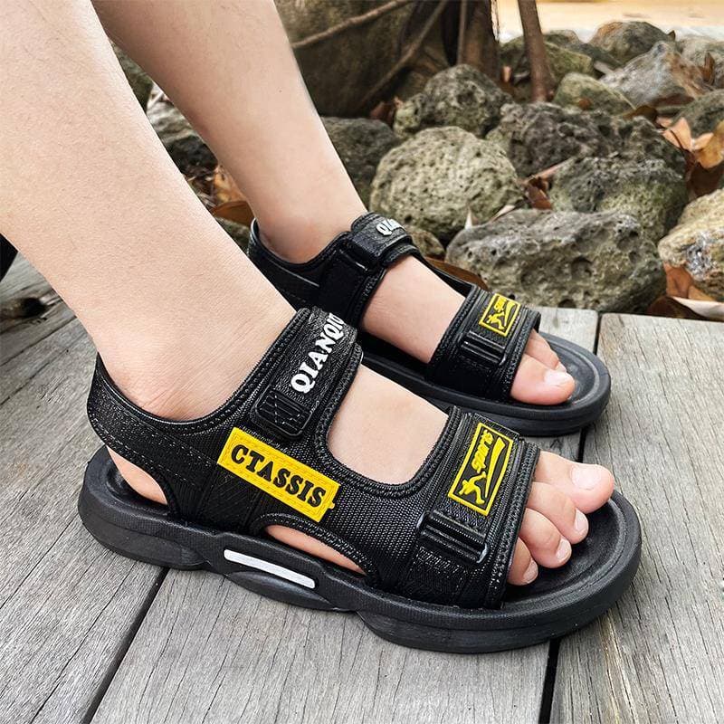Meninos sandálias 2024 novo estilo verão à prova dwaterproof água versão coreana crianças sapatos estudantes da escola p