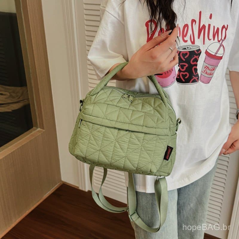 Mochila Elegante Acolchoada Bordada, Bolsa de Ombro Multiuso Artística para o Dia a Dia, Bolsa Feminina Casual e Moderna