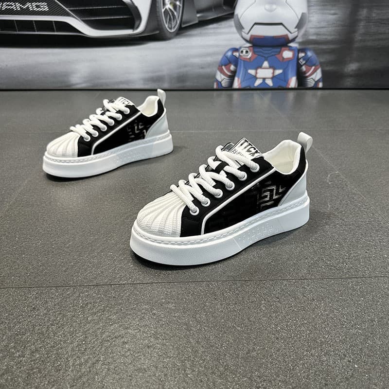 Sapatos masculinos de venda quente pequenos sapatos brancos concha Toe respirável malha única sola grossa cor combinando