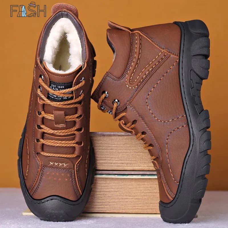 Sapatos masculinos de inverno forro de lã engrossado Casual na moda sapatos de couro de alta qualidade esportes ao ar li