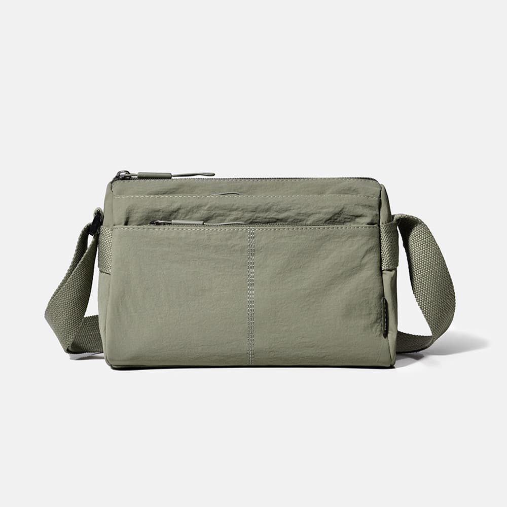 2026 novo estilo saco do mensageiro senhoras leve saco de esportes simples Commuter mochila grande capacidade ombro saco